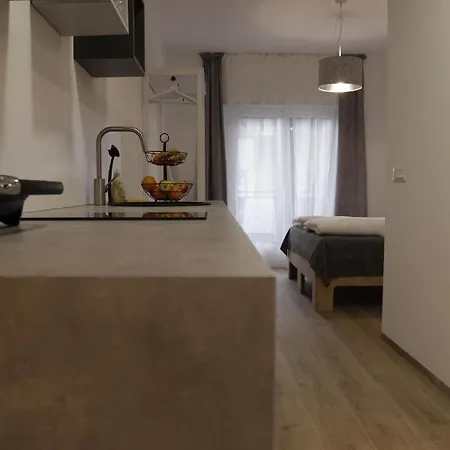 Mia Apartman